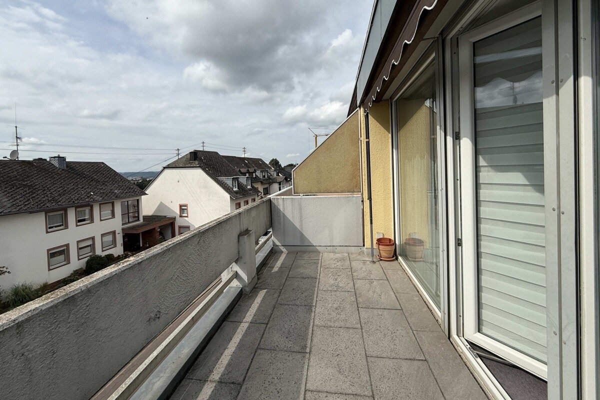 Volksbank Trier Eifel Immobilien GmbH - Immobilienangebot - Trier-Tarforst - Alle - Eigennutzung oder Neuvermietung: Vielseitige 4-Zimmer-Wohnung mit Balkon in Trier-Tarforst
