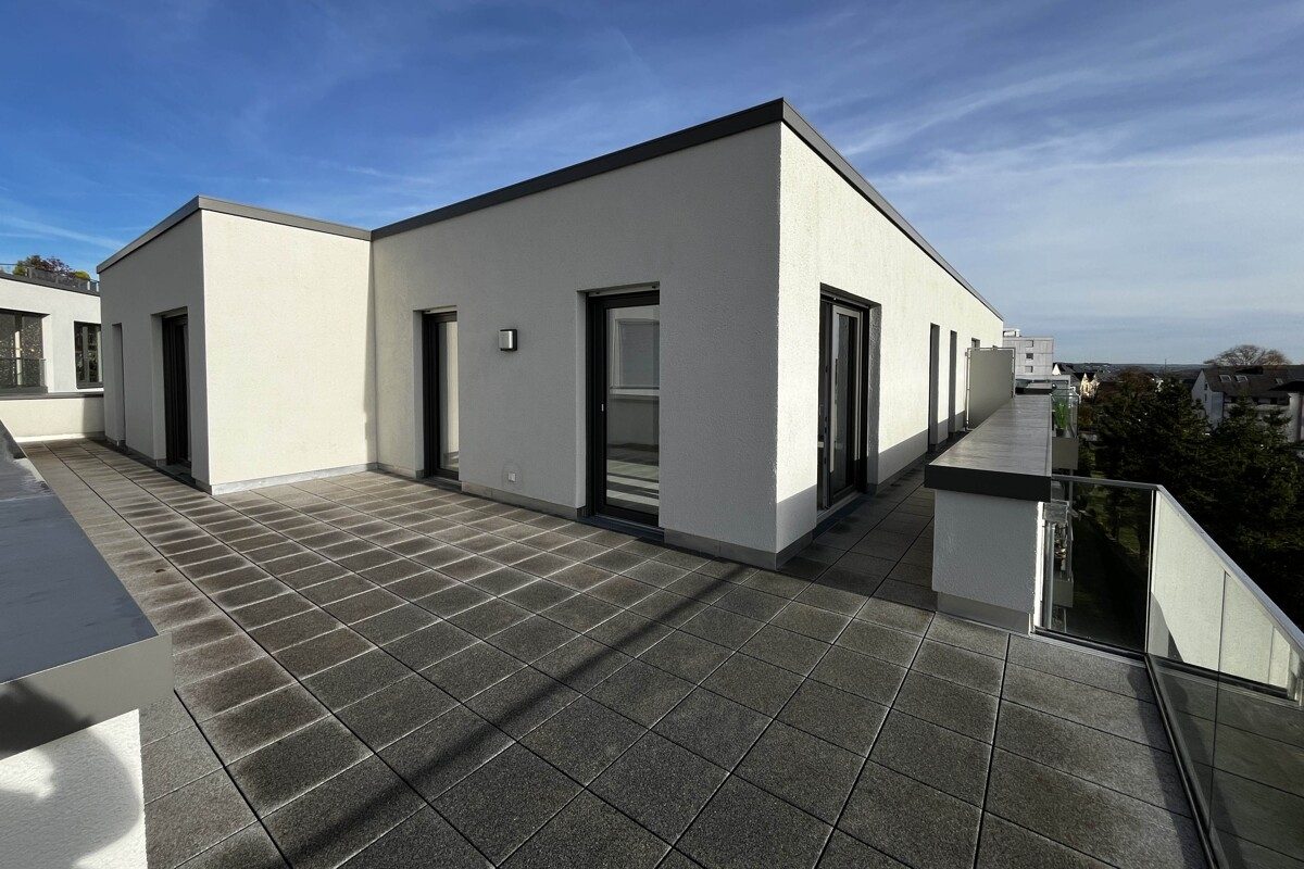 Volksbank Trier Eifel Immobilien GmbH - Immobilienangebot - Bitburg - Alle - Erstbezug - Penthousewohnung mit großer Dachterrasse in Bitburg-Stadt
