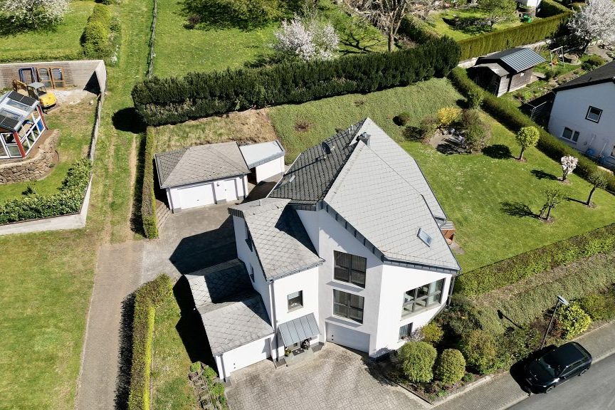 Volksbank Trier Eifel Immobilien GmbH - Immobilienangebot - Hillesheim - Alle - Sehr gepflegtes Einfamilienhaus mit schönem Grundstück in Hillesheim