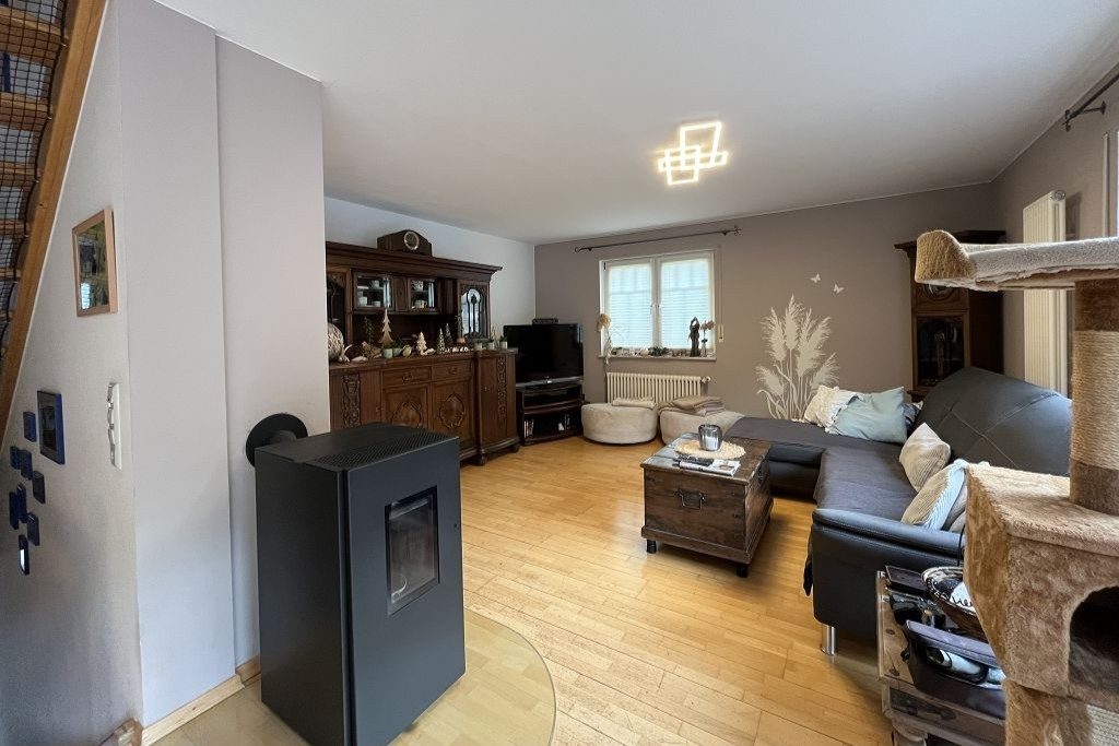 Volksbank Trier Eifel Immobilien GmbH - Immobilienangebot - Hüttingen an der Kyll - Alle - Ankommen im Grünen: Ihr Einfamilienhaus in Hüttingen an der Kyll