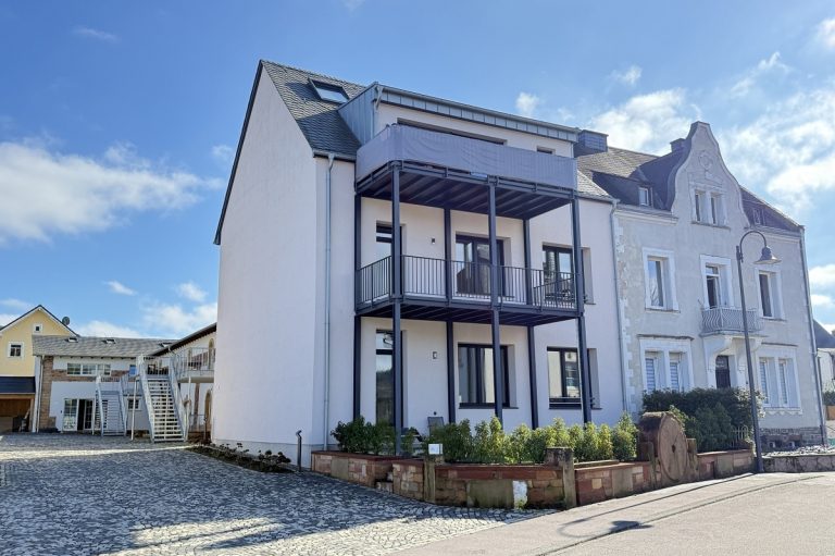 Volksbank Trier Eifel Immobilien GmbH - Immobilienangebot - Saarburg - Alle - Ihre neue Eigentumswohnung im topsanierten Altbau in Saarburg - Burgblick inklusive