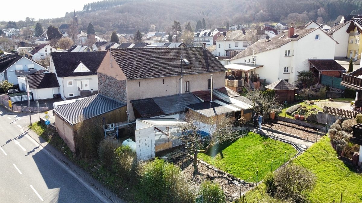 Volksbank Trier Eifel Immobilien GmbH - Immobilienangebot - Ayl - Alle - Hallo Familien! Liebenswertes saniertes Bauernhaus im schönen Weinort Ayl