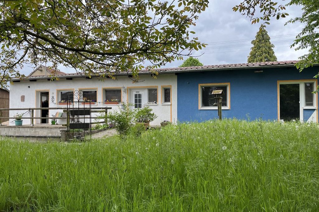 Volksbank Trier Eifel Immobilien GmbH - Immobilienangebot - Üxheim-Leudersdorf - Alle - Einfamilienhaus mit flexiblen Perspektiven in naturnaher Umgebung in Üxheim-Leudersdorf