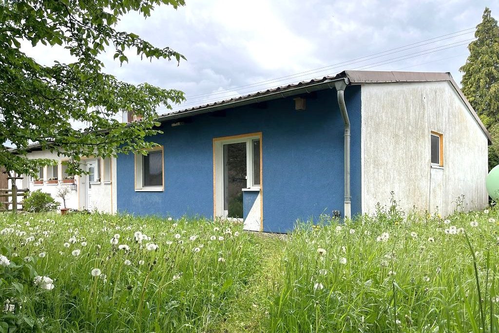 Volksbank Trier Eifel Immobilien GmbH - Immobilienangebot - Üxheim-Leudersdorf - Alle - Einfamilienhaus mit flexiblen Perspektiven in naturnaher Umgebung in Üxheim-Leudersdorf