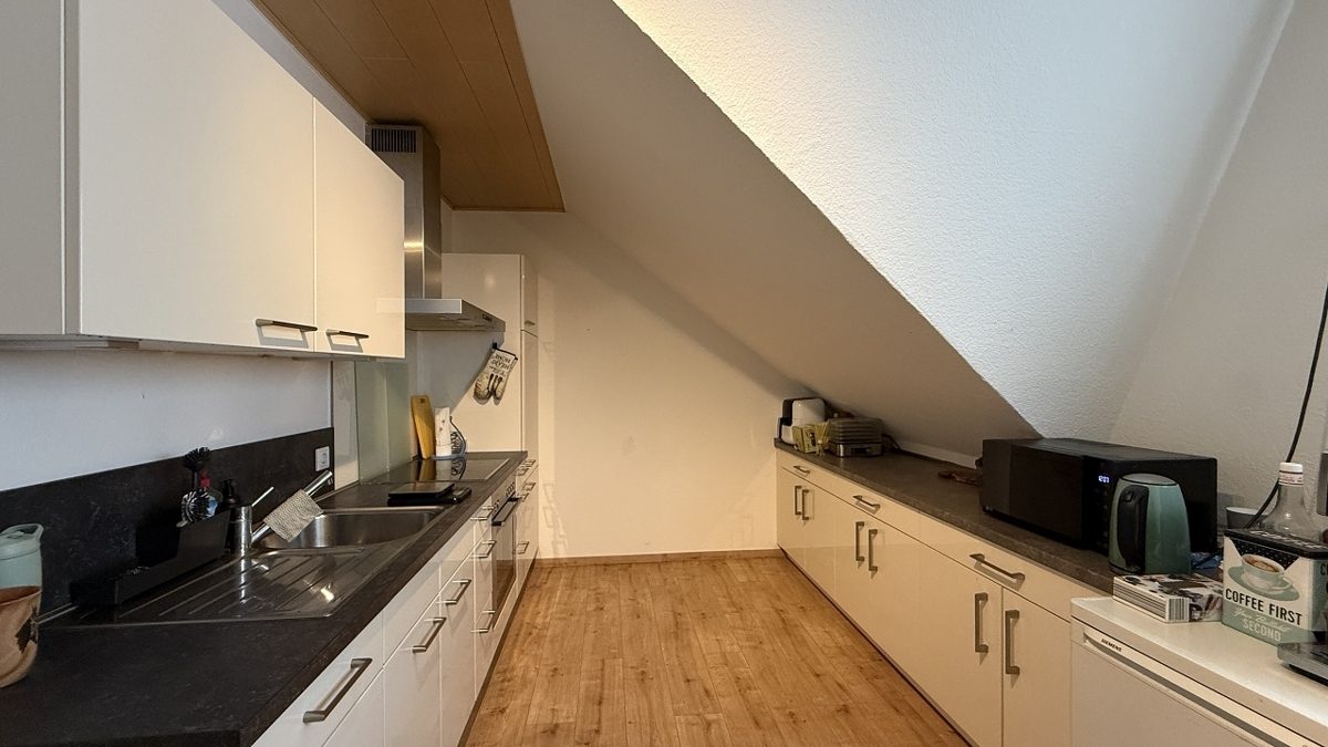 Volksbank Trier Eifel Immobilien GmbH - Immobilienangebot - Osann-Monzel - Alle - Vier-Zimmer-Wohnvergnügen - Gemütliche Dachgeschosswohnung mit Gartenanteil in Osann-Monzel