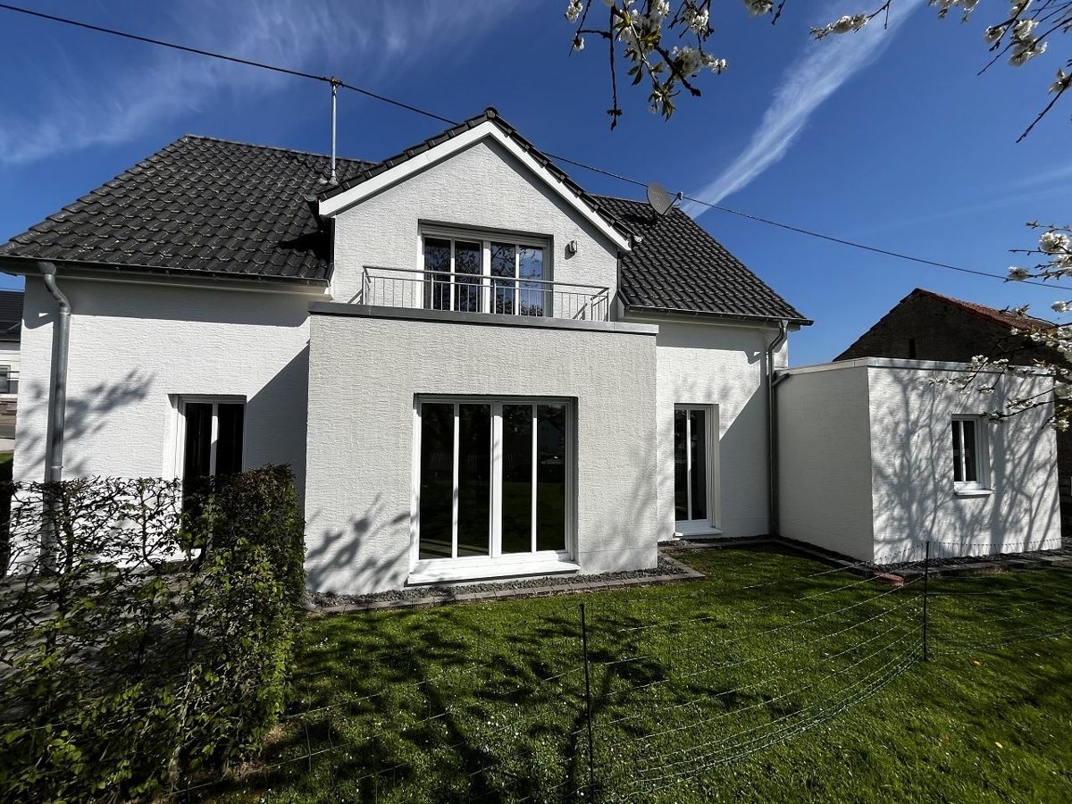 Volksbank Trier Eifel Immobilien GmbH - Immobilienangebot - Fließem - Alle - Charmantes Einfamilienhaus in Fließem – Ideal für Mehrgenerationenwohnen oder zwei Parteien