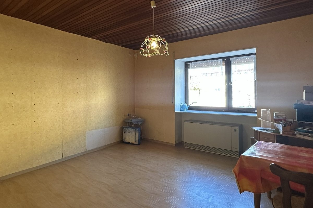 Volksbank Trier Eifel Immobilien GmbH - Immobilienangebot - Rascheid - Alle - Immobilie mit Entwicklungspotenzial und großzügigen Nutzungsmöglichkeiten  in ruhiger Lage von Rascheid