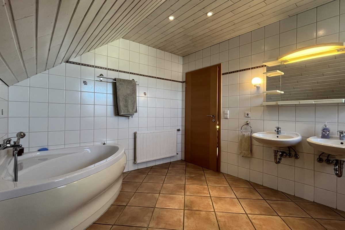 Volksbank Trier Eifel Immobilien GmbH - Immobilienangebot - Badem - Alle - Einziehen und wohlfühlen - Ihr neues Einfamilienhaus in Badem