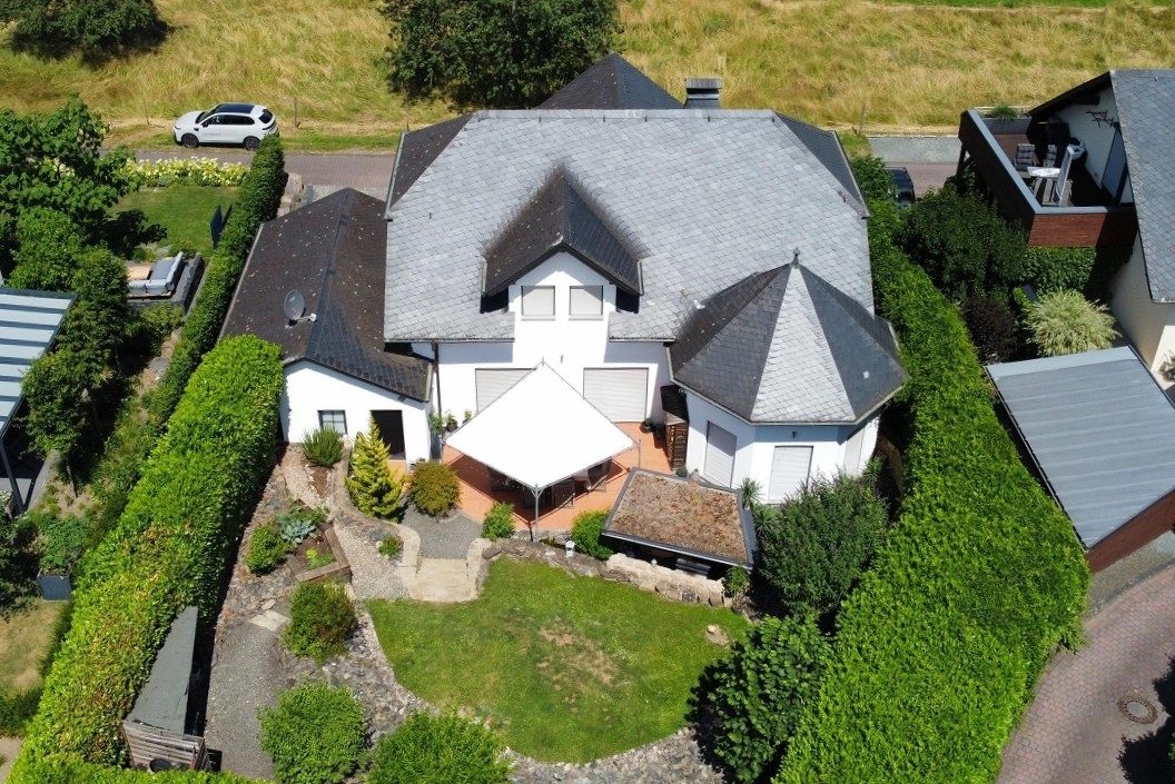 Volksbank Trier Eifel Immobilien GmbH - Immobilienangebot - Mehring - Alle - Ein Haus zum Verlieben – Eleganz, Platz und Lebensqualität in Mehrings bester Wohnlage
