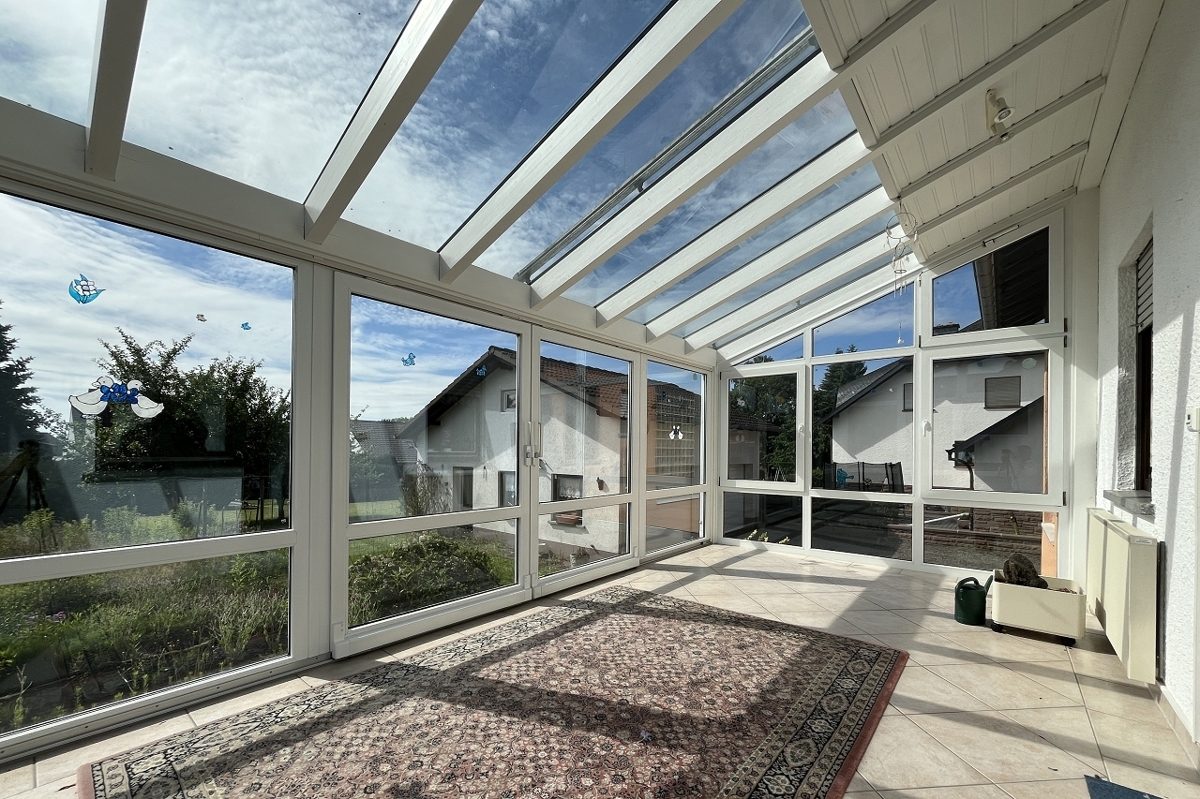 Volksbank Trier Eifel Immobilien GmbH - Immobilienangebot - Badem - Alle - Zweifamilienhaus mit vielseitigen Nutzungsmöglichkeiten in schöner Lage von Badem