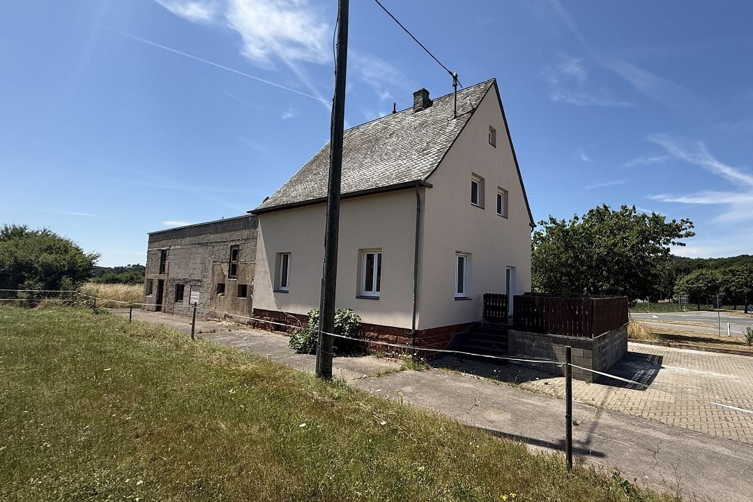 Volksbank Trier Eifel Immobilien GmbH - Immobilienangebot - Sehlem - Alle - Einfamilienhaus in Sehlem – Großzügiges Wohnen auf 4.512 m² Grundstück