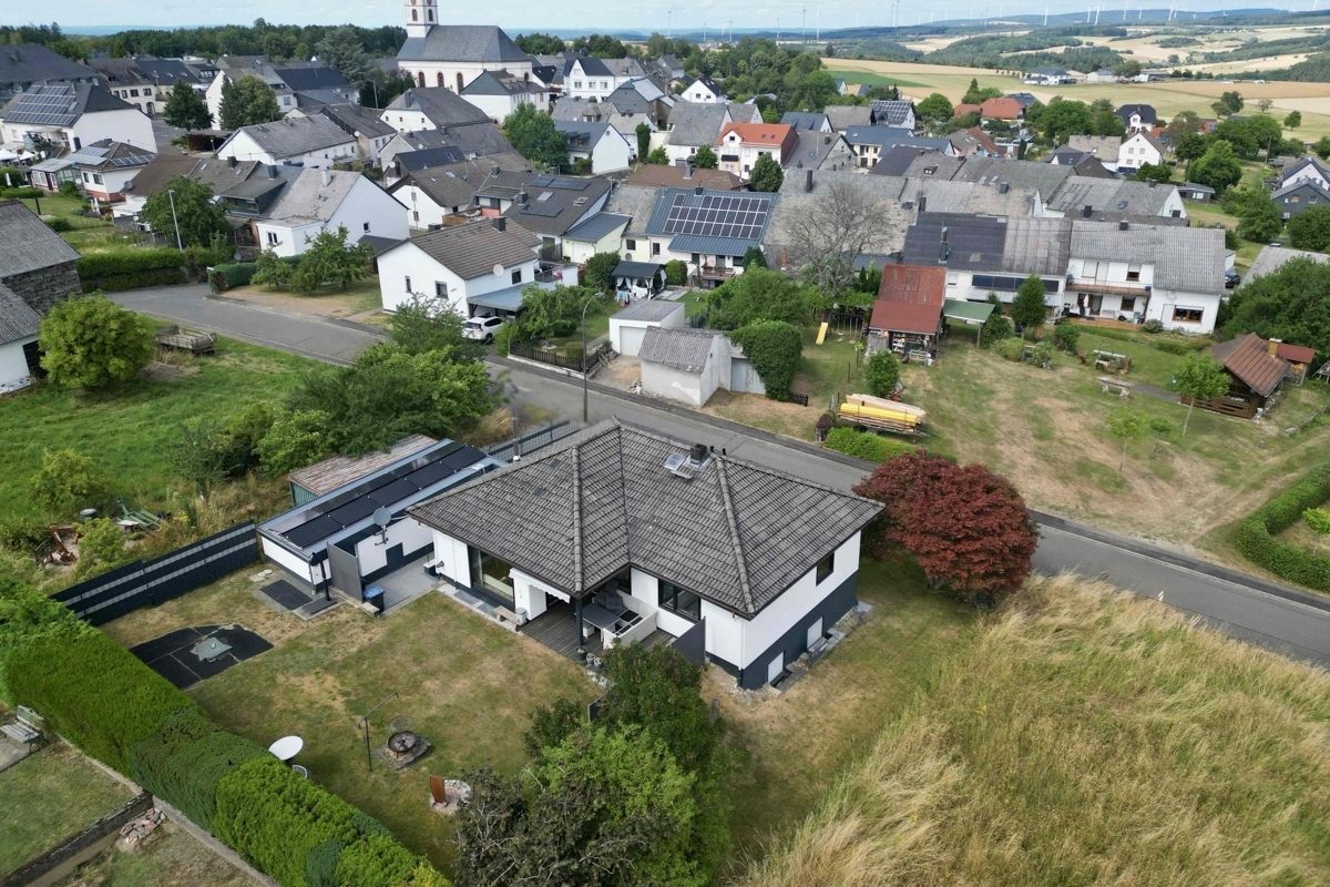 Volksbank Trier Eifel Immobilien GmbH - Immobilienangebot - Beuren - Alle - Ihr neues Zuhause - Einfamilienhaus in guter Lage von Beuren