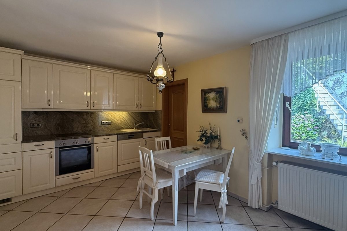 Volksbank Trier Eifel Immobilien GmbH - Immobilienangebot - Konz-Krettnach - Alle - Einfamilienhaus in Konz-Krettnach – Ehemaliges Winzeranwesen mit großem Grundstück