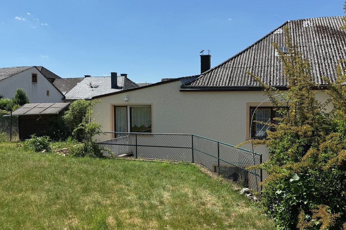 Volksbank Trier Eifel Immobilien GmbH - Immobilienangebot - Konz-Krettnach - Alle - Einfamilienhaus in Konz-Krettnach – Ehemaliges Winzeranwesen mit großem Grundstück