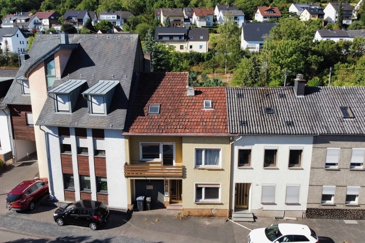 Volksbank Trier Eifel Immobilien GmbH - Immobilienangebot - Wasserliesch - Alle - Hier sind Ihre Ideen gefragt - Renovierungs-
bedürftiges Einfamilienhaus in Wasserliesch