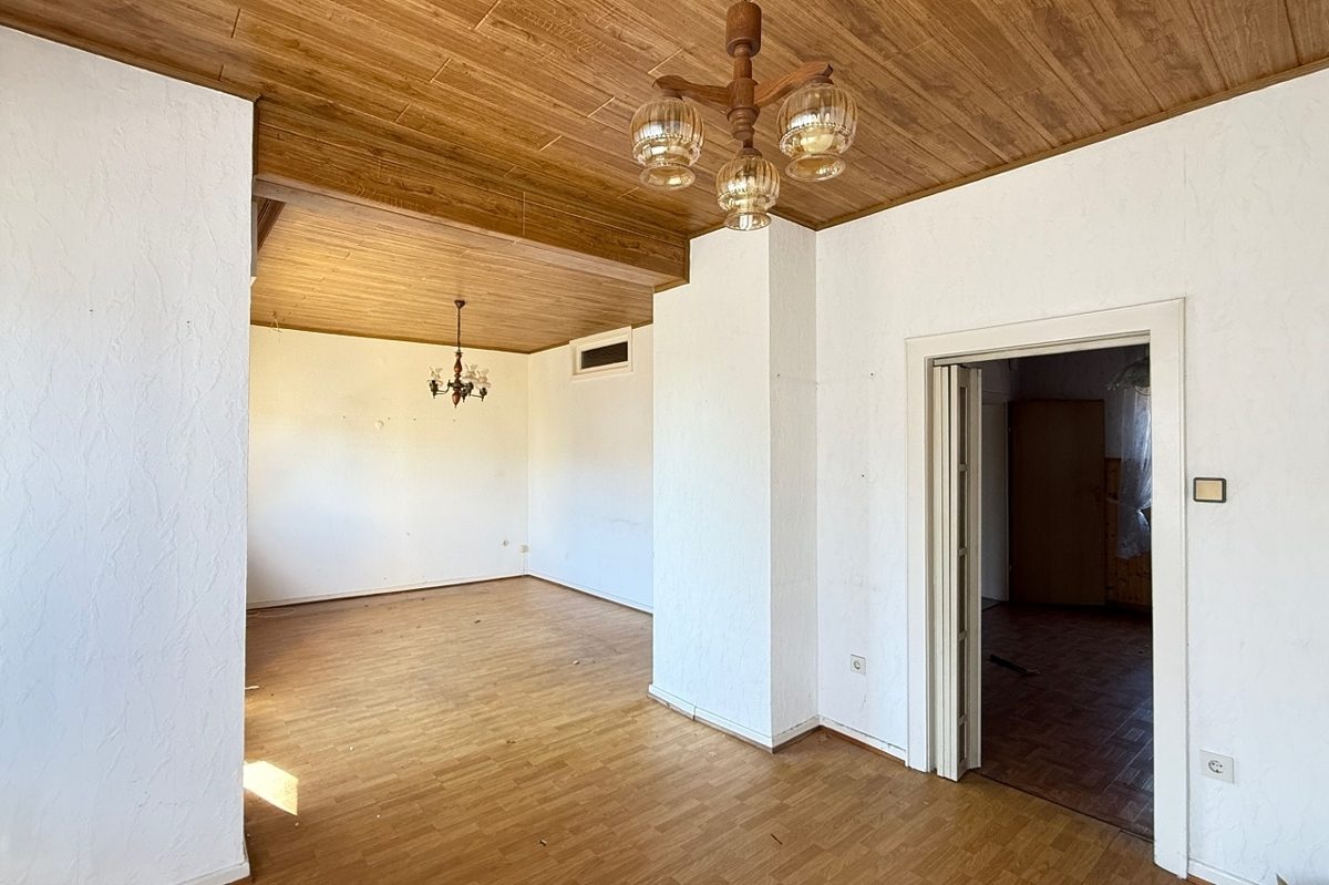 Volksbank Trier Eifel Immobilien GmbH - Immobilienangebot - Wasserliesch - Alle - Hier sind Ihre Ideen gefragt - Renovierungs-
bedürftiges Einfamilienhaus in Wasserliesch