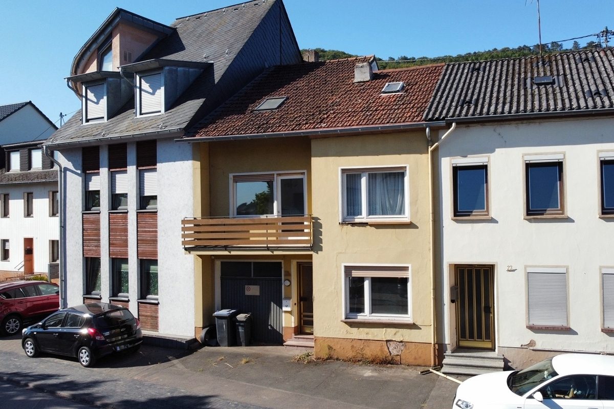 Volksbank Trier Eifel Immobilien GmbH - Immobilienangebot - Wasserliesch - Alle - Hier sind Ihre Ideen gefragt - Renovierungs-
bedürftiges Einfamilienhaus in Wasserliesch