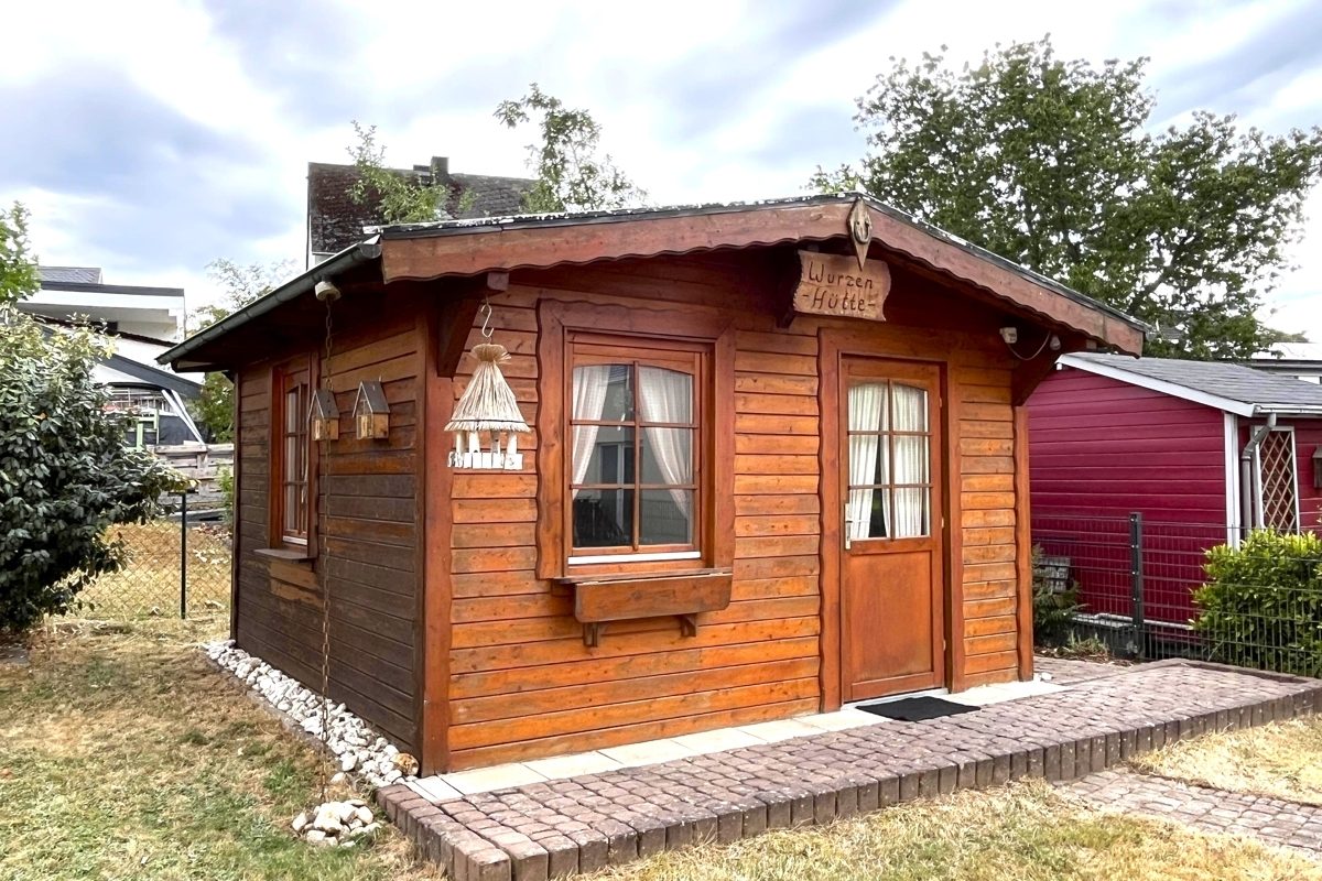 Volksbank Trier Eifel Immobilien GmbH - Immobilienangebot - Pluwig - Alle - Gepflegtes Zweifamilienhaus mit vielseitigen Nutzungsmöglichkeiten in Pluwig