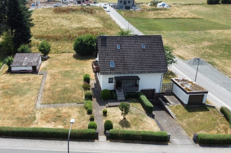 Volksbank Trier Eifel Immobilien GmbH - Immobilienangebot - Berlingen - Alle - Großes Grundstück, flexible Raumaufteilung und viel Potenzial – Ihr neues Zuhause in Berlingen