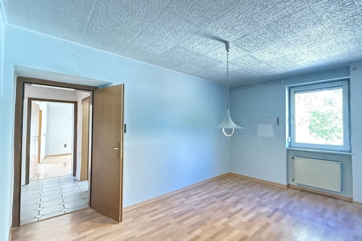 Volksbank Trier Eifel Immobilien GmbH - Immobilienangebot - Trier-Süd - Alle - Solide Kapitalanlage oder neues Eigenheim – Vier-Zimmer-Wohnung in Trier-Süd
