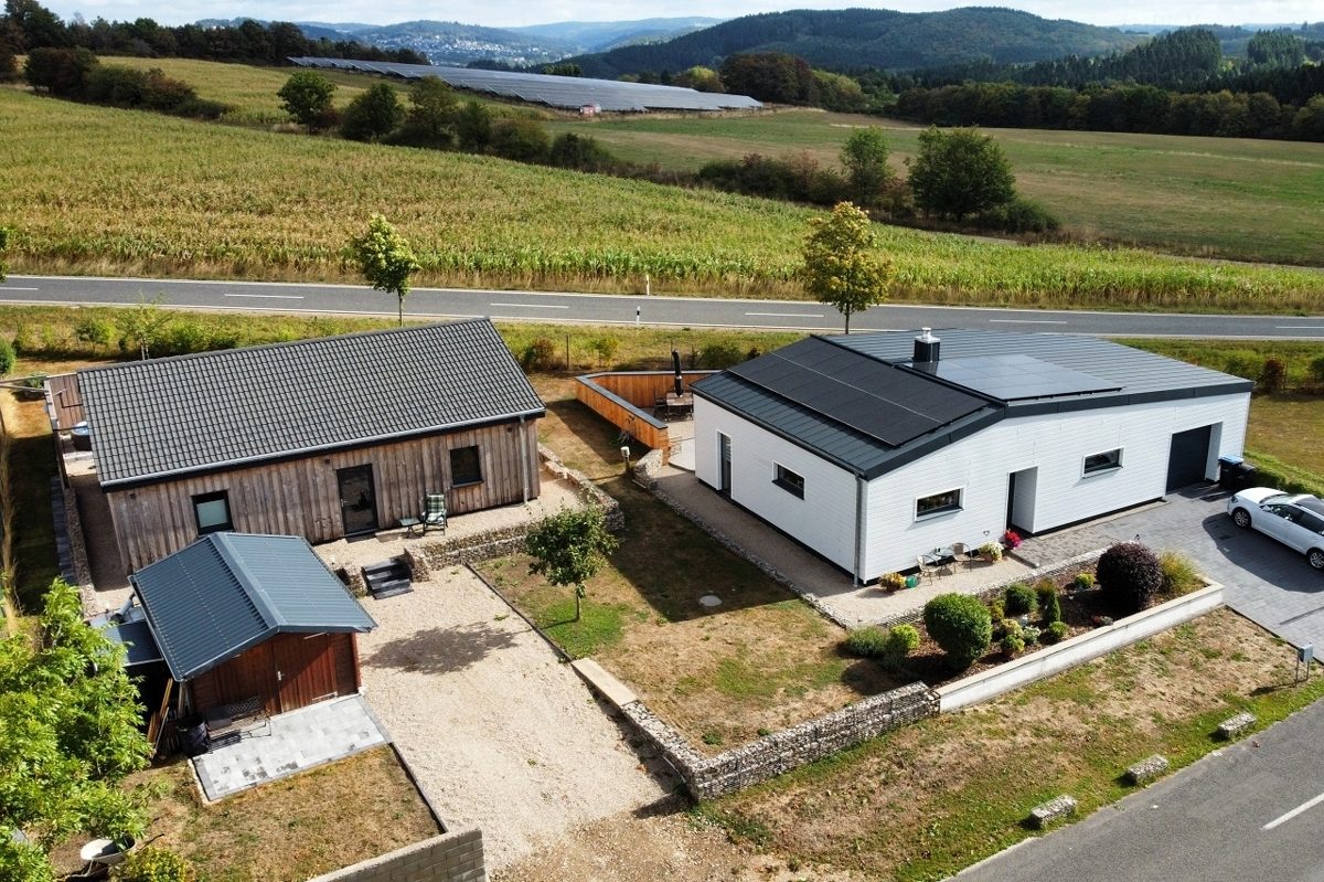 Volksbank Trier Eifel Immobilien GmbH - Immobilienangebot - Schloßheck - Alle - Zwei Häuser - ein Grundstück - unzählige Möglichkeiten in Schloßheck