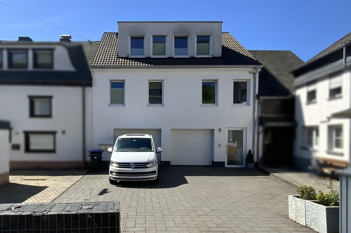 Volksbank Trier Eifel Immobilien GmbH - Immobilienangebot - Fell - Alle - Modernes Wohnen, flexible Nutzung – Einfamilienhaus mit Einliegerwohnung in Fell
