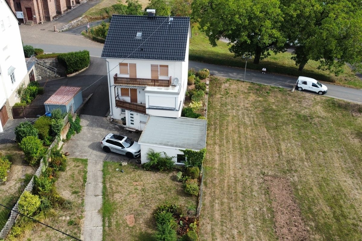Volksbank Trier Eifel Immobilien GmbH - Immobilienangebot - Bickendorf - Alle - Dieses Haus wartet auf Neugestaltung - Einfamilienhaus in Bickendorf