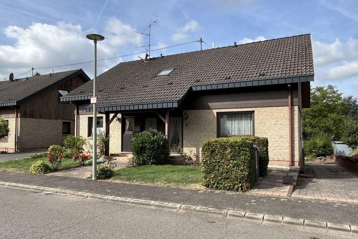 Volksbank Trier Eifel Immobilien GmbH - Immobilienangebot - Konz - Alle - Gepflegtes Zweifamilienhaus mit Einliegerwohnung und großem Garten in Konz-Filzen