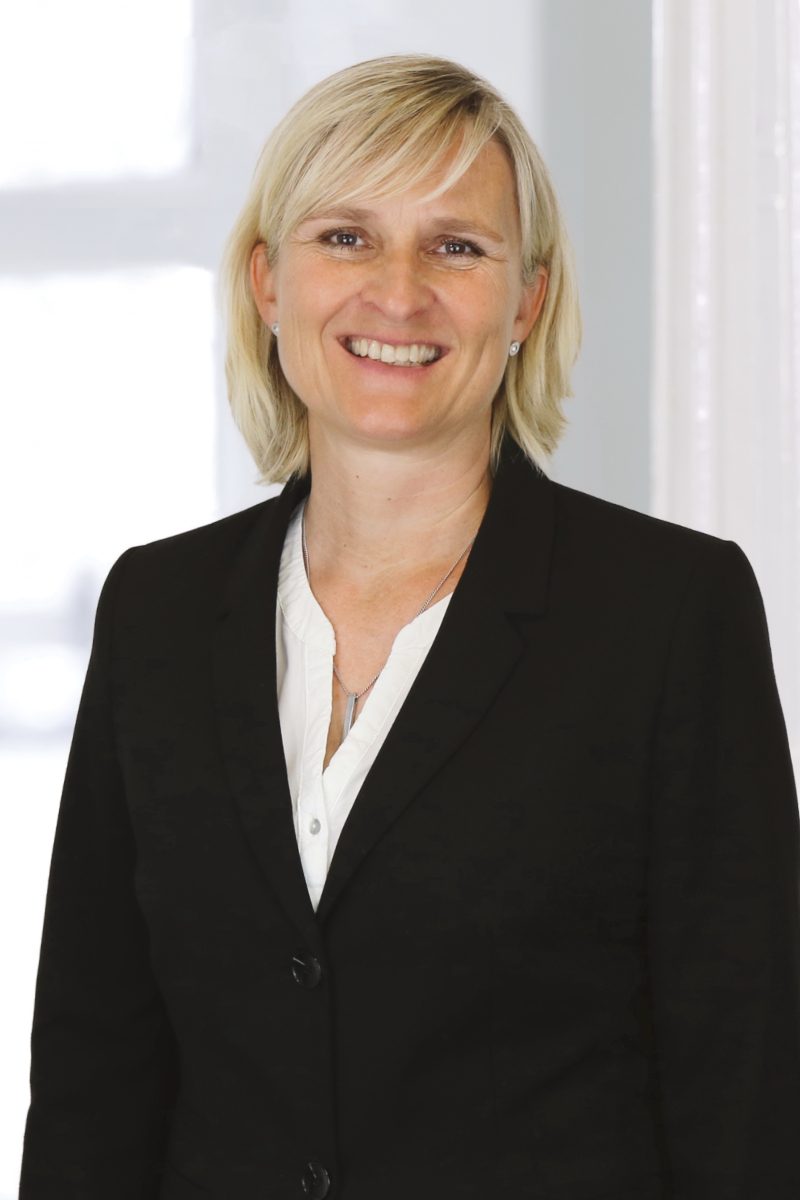 Frank Hoffmann Immobilien - Hintergrund Mitarbeiterbilder - Presse Martina Boyens
