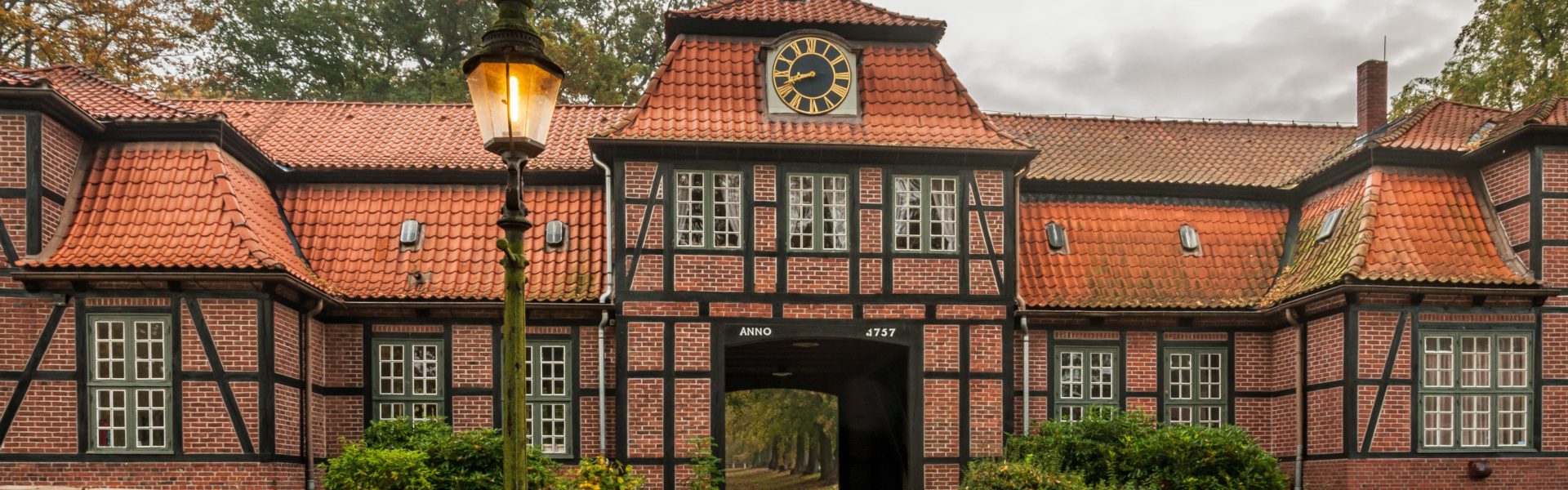 Immobilienmakler Hamburg-Wellingbüttel - Frank Hoffmann Immobilien GmbH & Co. KG