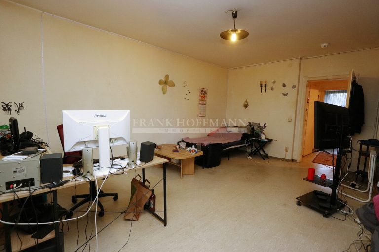 Immobilienangebot - Kaltenkirchen - Alle - Courtagefrei! Vermietete 3-Zimmer-Wohnung als Kapitalanlage in Kaltenkirchen