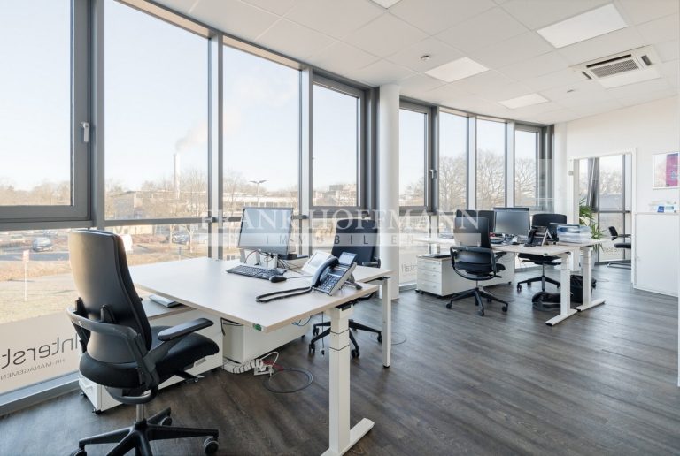 Immobilienangebot - Kaltenkirchen - Alle - Ausbau nach Ihren Vorstellungen! Exklusive Büro-/Praxisfläche in Kaltenkirchen