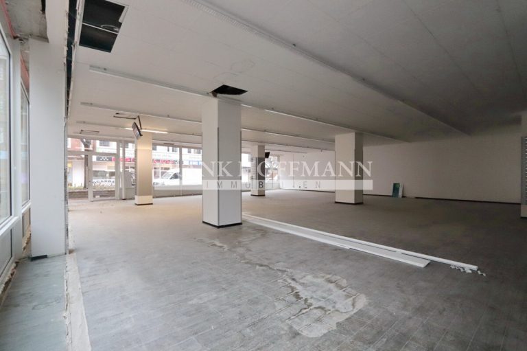 Immobilienangebot - Wedel - Alle - In erstklassiger Innenstadtlage - Ladengeschäft im Zentrum von Wedel