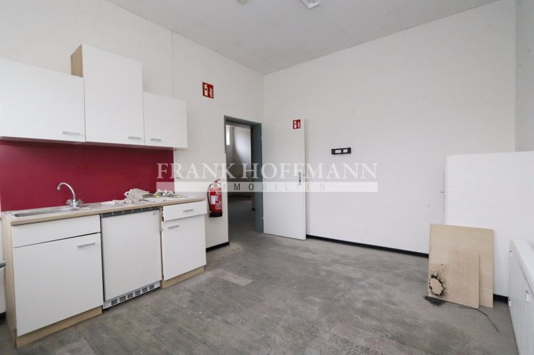 Immobilienangebot - Wedel - Alle - In erstklassiger Innenstadtlage - Ladengeschäft im Zentrum von Wedel