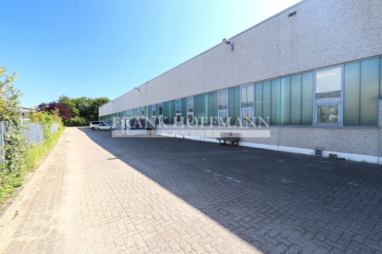 Immobilienangebot - Henstedt-Ulzburg - Alle - Über 4.200 m²! Büro-/Hallenkomplex im Gewerbepark Nord von Henstedt-Ulzburg