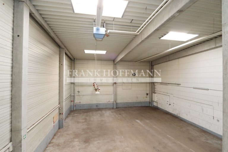 Immobilienangebot - Henstedt-Ulzburg - Alle - Über 1.600 m²! Lager-/Produktionsfläche mit Büro in Henstedt-Ulzburg