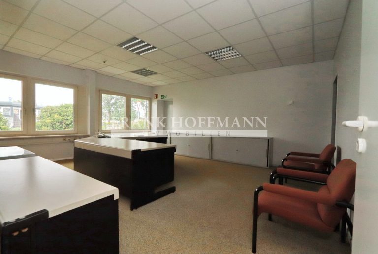 Immobilienangebot - Kaltenkirchen - Alle - Individuelle Bürofläche mit vielen Möglichkeiten in Kaltenkirchen!