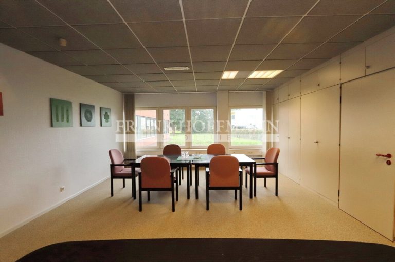 Immobilienangebot - Kaltenkirchen - Alle - Individuelle Bürofläche mit vielen Möglichkeiten in Kaltenkirchen!