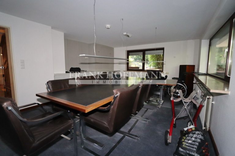Immobilienangebot - Hamburg - Alle - Bürofläche mit Blick ins Grüne in Hamburg-Sasel!