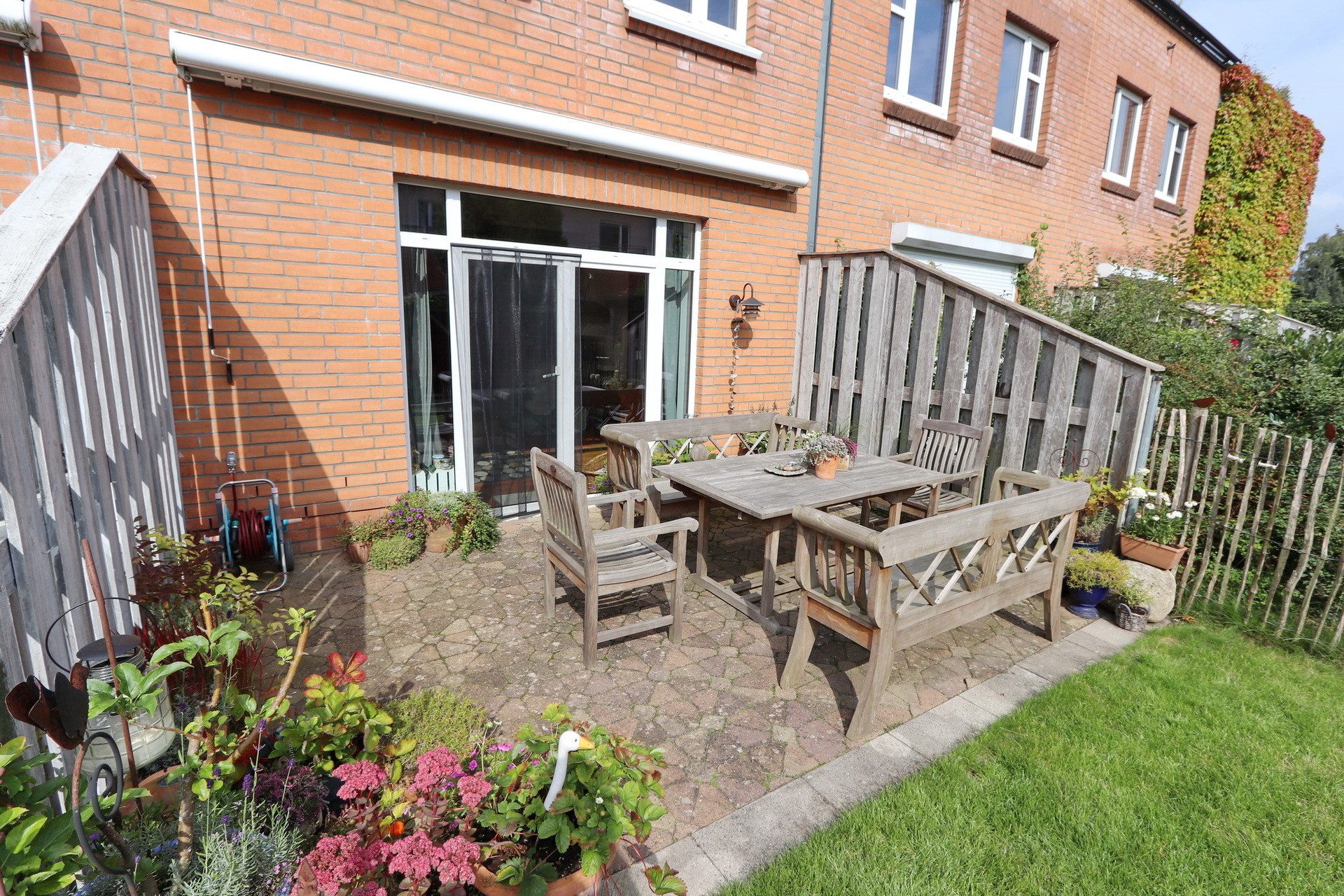 Immobilienangebot - Henstedt-Ulzburg - Alle - Modernes Mittelreihenhaus mit Dachterrasse