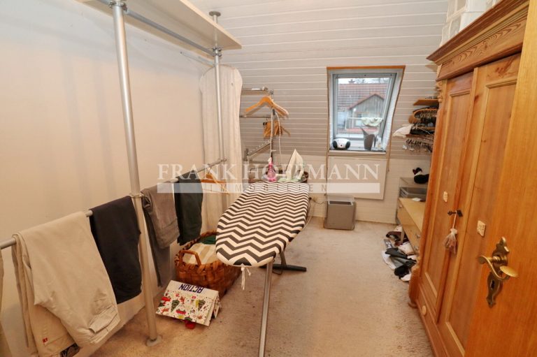 Immobilienangebot - Kaltenkirchen - Alle - Traumhaftes Einfamilienhaus in ruhiger Sackgassenendlage mit großem Grundstück in Kaltenkirchen