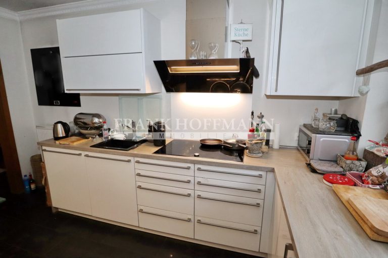 Immobilienangebot - Kaltenkirchen - Alle - Traumhaftes Einfamilienhaus in ruhiger Sackgassenendlage mit großem Grundstück in Kaltenkirchen