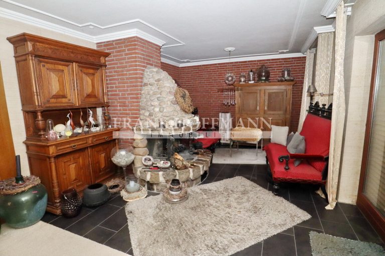 Immobilienangebot - Kaltenkirchen - Alle - Traumhaftes Einfamilienhaus in ruhiger Sackgassenendlage mit großem Grundstück in Kaltenkirchen