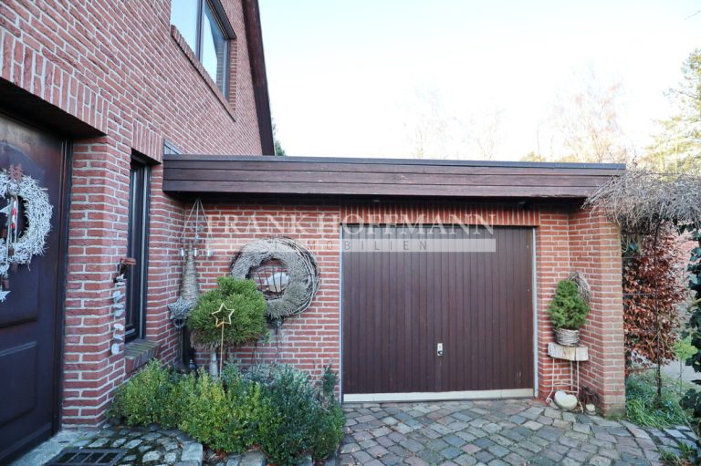 Immobilienangebot - Kaltenkirchen - Alle - Traumhaftes Einfamilienhaus in ruhiger Sackgassenendlage mit großem Grundstück in Kaltenkirchen