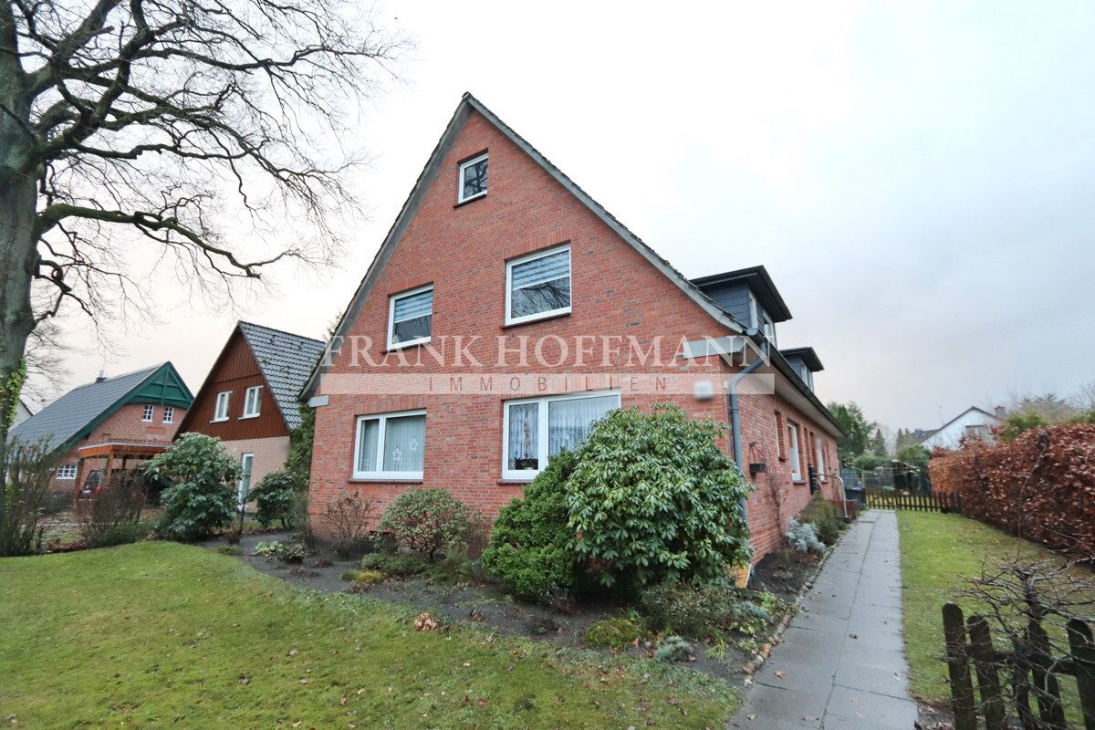 Immobilienangebot - Norderstedt - Alle - -Vollvermietet - Gepflegtes Mehrfamilienhaus mit 4 Wohneinheiten in ruhiger Wohnlage von Norderstedt