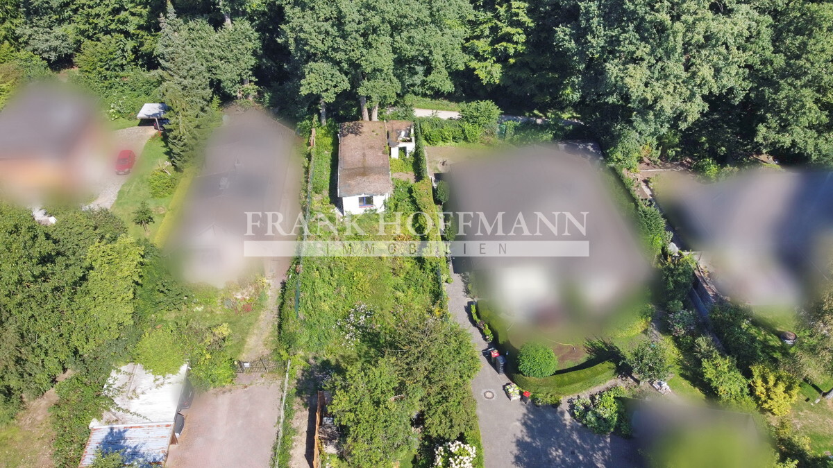 Immobilienangebot - Hamburg - Grundstücke - Mit Baugenehmigung und Zugang zum Volksdorfer Wald, Ortslage Hamburg-Meiendorf