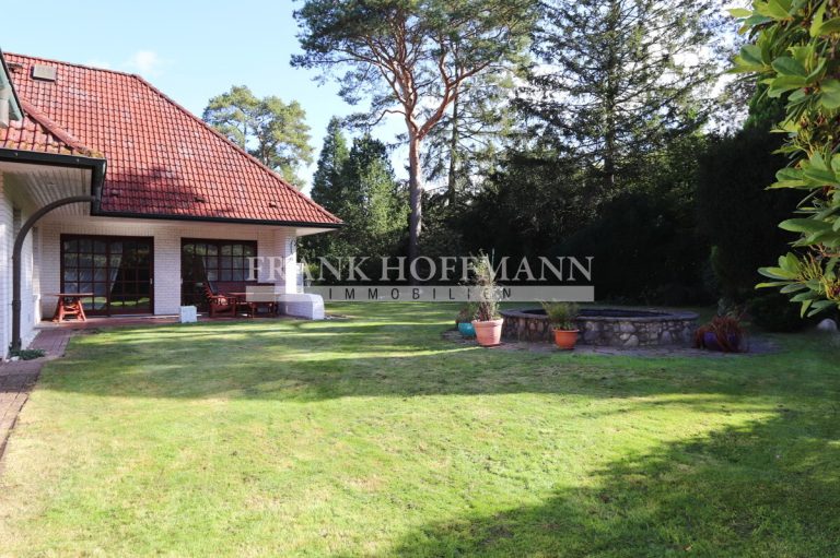 Immobilienangebot - Quickborn - Alle - Traumhaftes Einfamilienhaus mit Doppelgarage in Quickborn-Heide