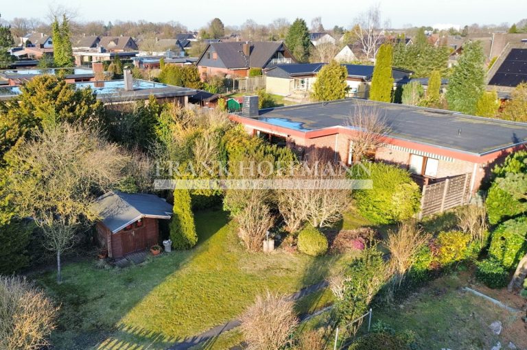 Immobilienangebot - Kaltenkirchen - Alle - Gepflegter Flachdachbungalow mit zwei Einheiten - hiervon eine vermietet in Kaltenkirchen