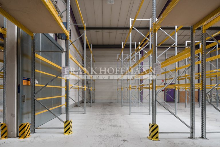 Immobilienangebot - Kaltenkirchen - Alle - Infrastrukturell gut gelegen! Gepflegter Hallenabschnitt im Gewerbegebiet Kaltenkirchen-Süd