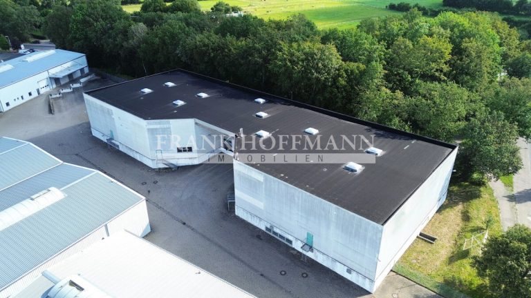Immobilienangebot - Kaltenkirchen - Alle - Lagerhallenabschnitt im Gewerbegebiet von Kaltenkirchen-Süd
